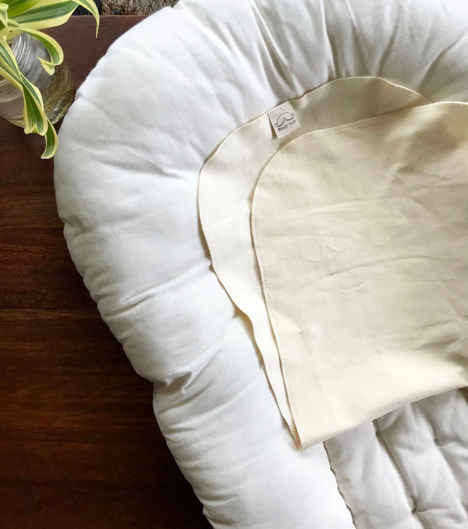 Wendy Anne Waterproof Organic Cotton Jersey Puddle Pad