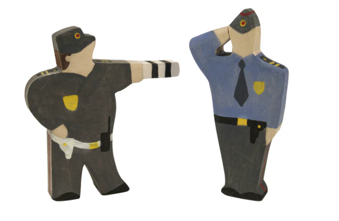 PoppyBabyCo Wooden Figurines Toys Professionals set of 23 - Image 14