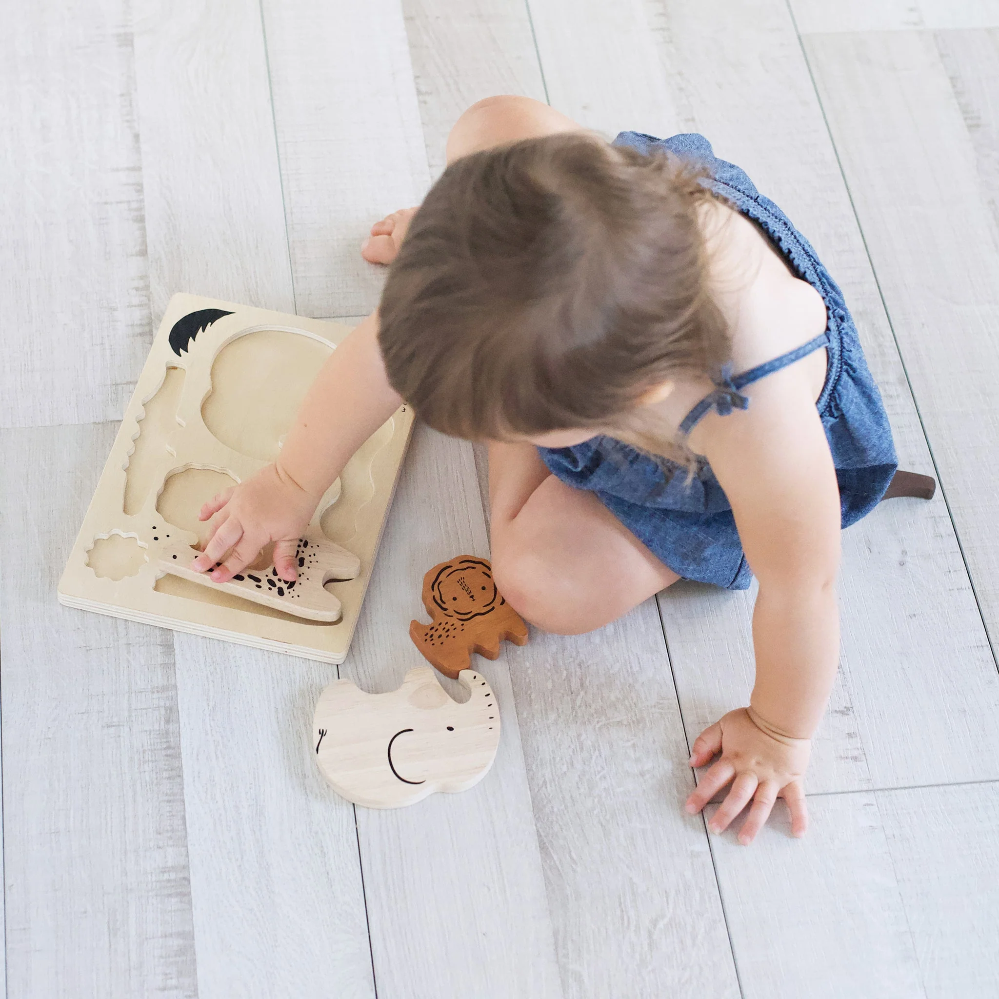 Wee Gallery Wooden Tray Puzzle - Safari Animals - Image 2