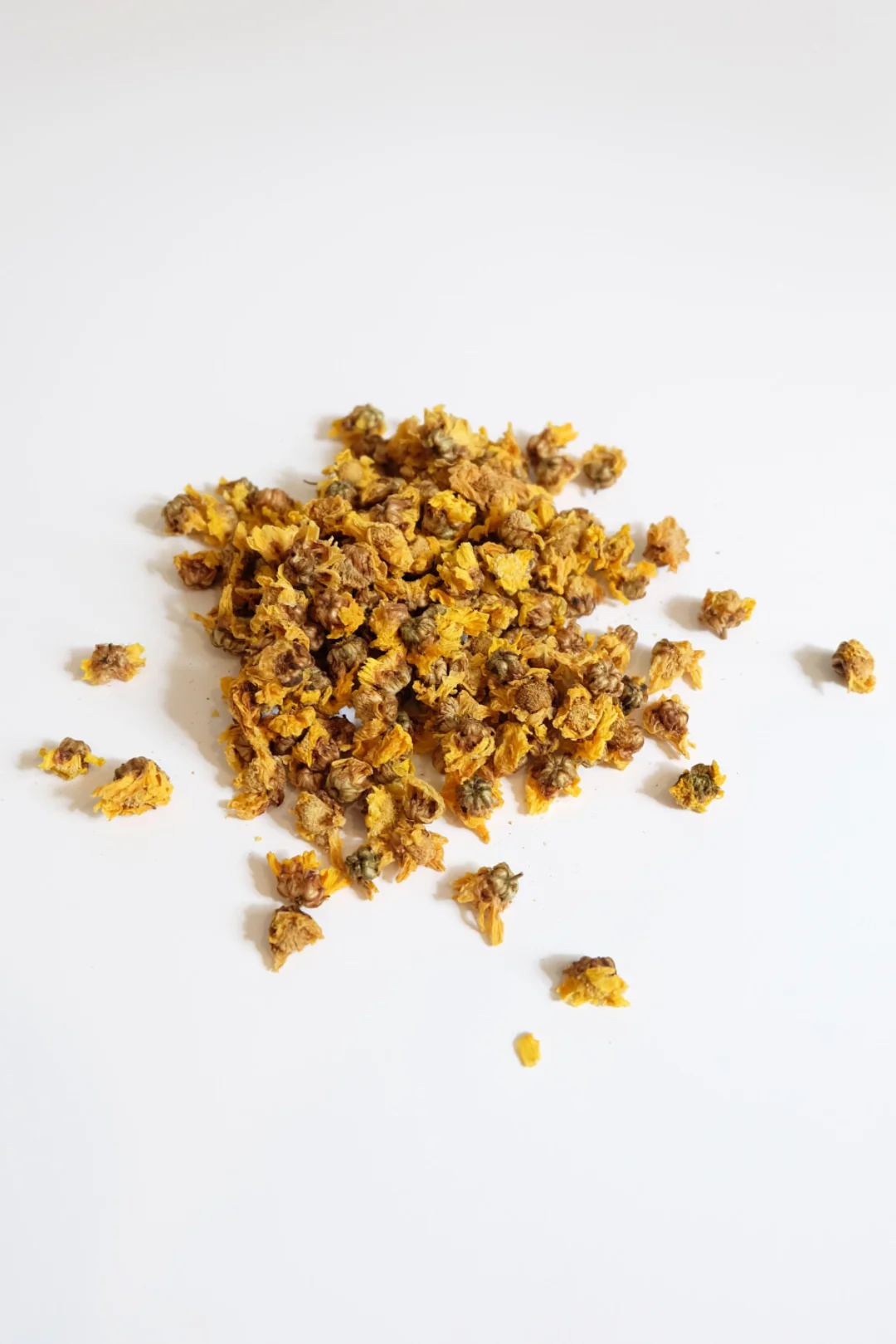 Mala Tara Yellow Chrysanthemum Whole Flower Tea Pouch - Image 2