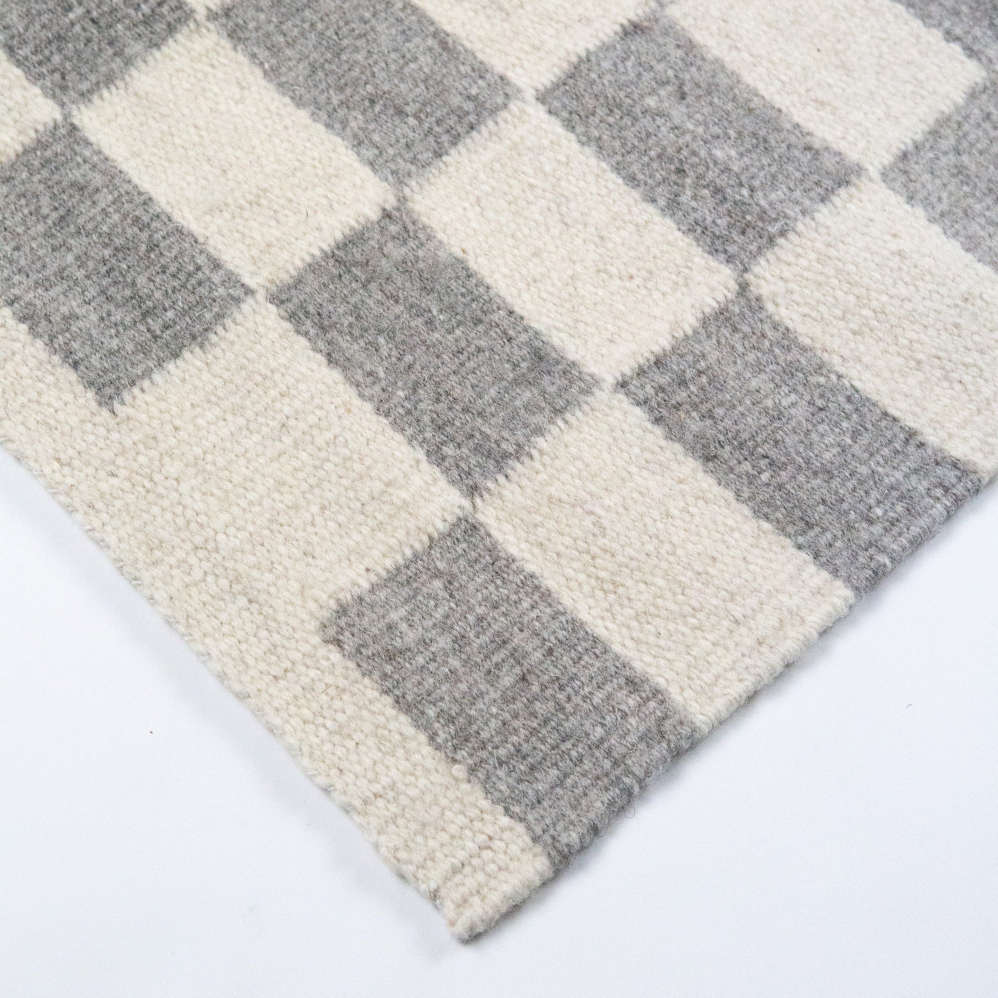 Archive New York Zapotec Checkered Rug in Grey & Ivory